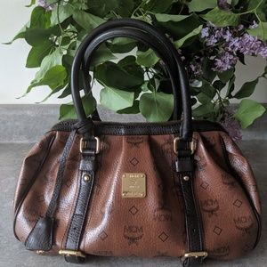 MCM Vintage Doctor's bag with lock and key.